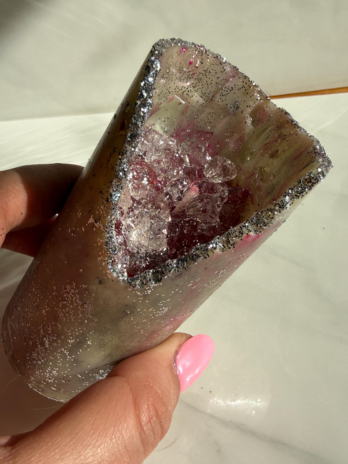 Pink Geode‑Look Candle • Silver Glitter Rim • Crystal‑Inspired Decorative Art Piece